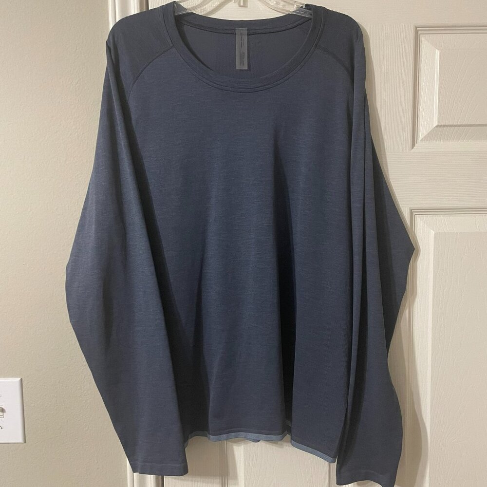 Outdoor Voices, Men's XL Long Sleeve Pullover Shirt, Blue